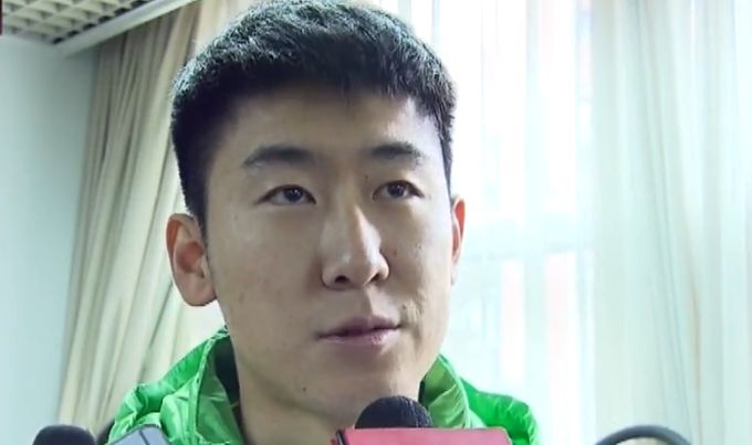 100亿的票房纪录就站在那里，你羡慕也好，嫉妒也好，故意忽略也好，但它就在那里。