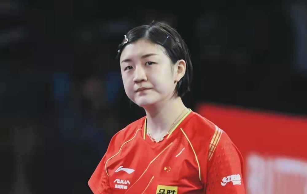 2025-07-09 单日连续跑赢预测，预估总票房超4亿，在开画近两周后，《F1：狂飙飞车》凭借影片质量及口碑发酵，跑出了比电影中围场蜿蜒赛道更加精彩的票房“逆袭”曲线。